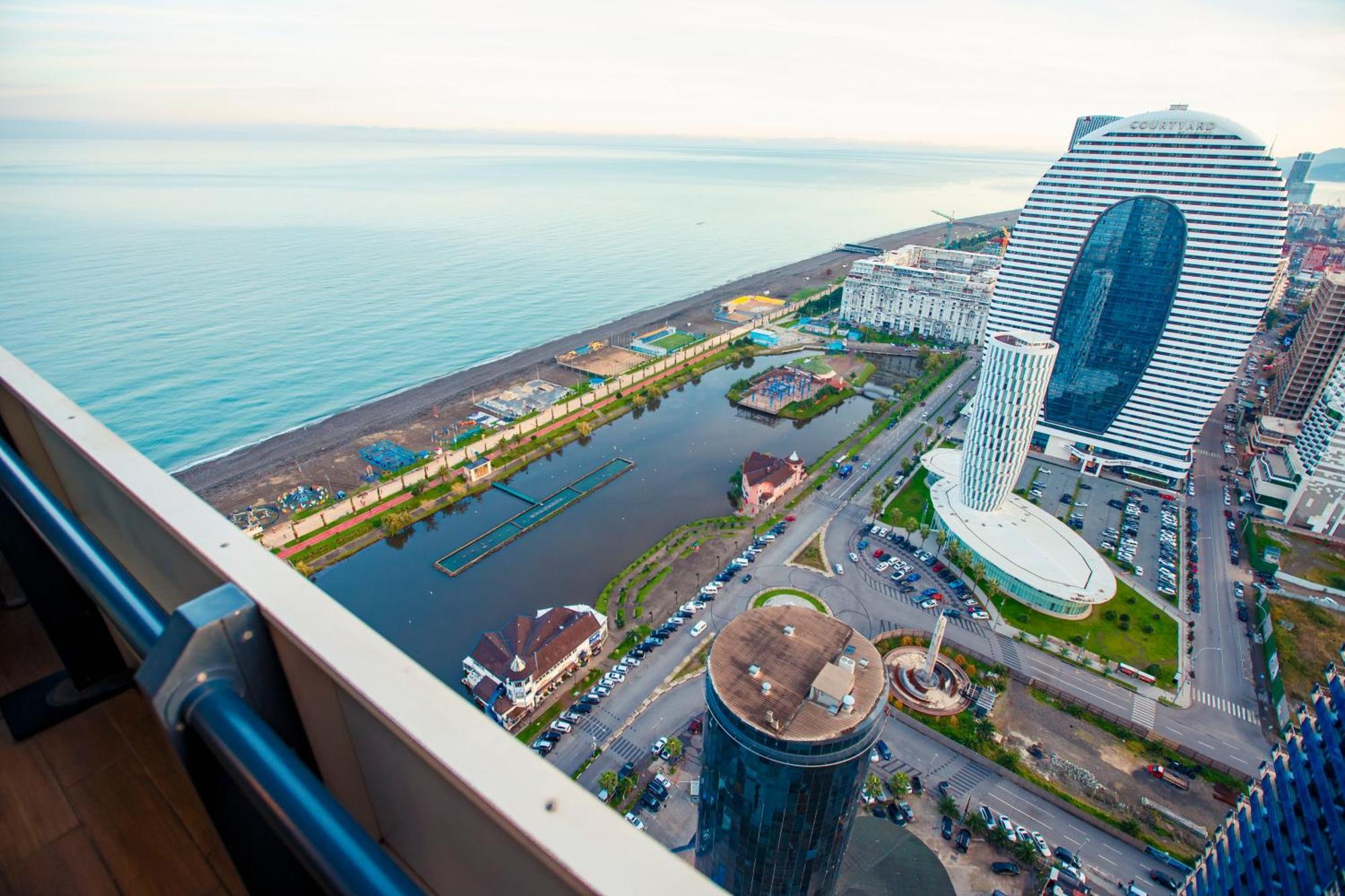 באטומי Panorama Orbi Beach Resort Center Suite מראה חיצוני תמונה