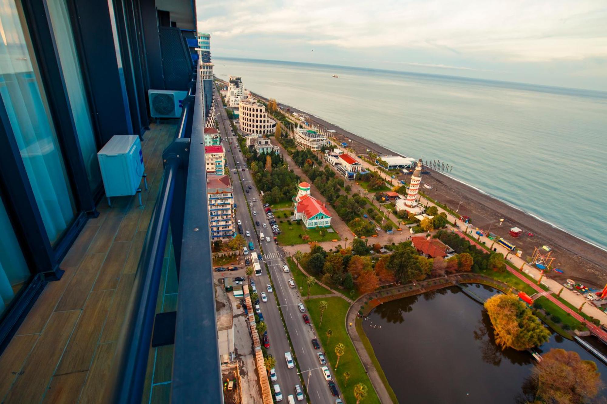באטומי Panorama Orbi Beach Resort Center Suite מראה חיצוני תמונה